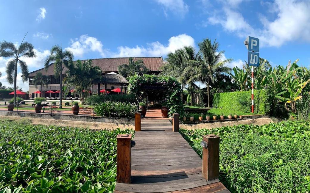 The Island Lodge Митхо Экстерьер фото